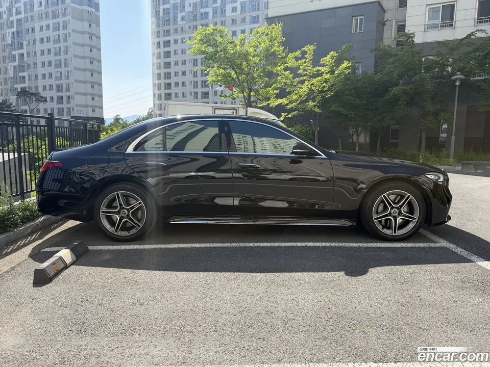 Mercedes-Benz S-Class S400 d 4MATIC 2022 — thumbnail 3