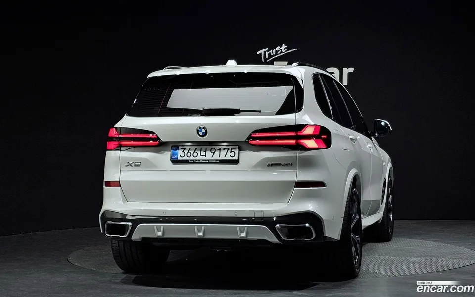 BMW X5 xDrive 40i M 2025 — thumbnail 4