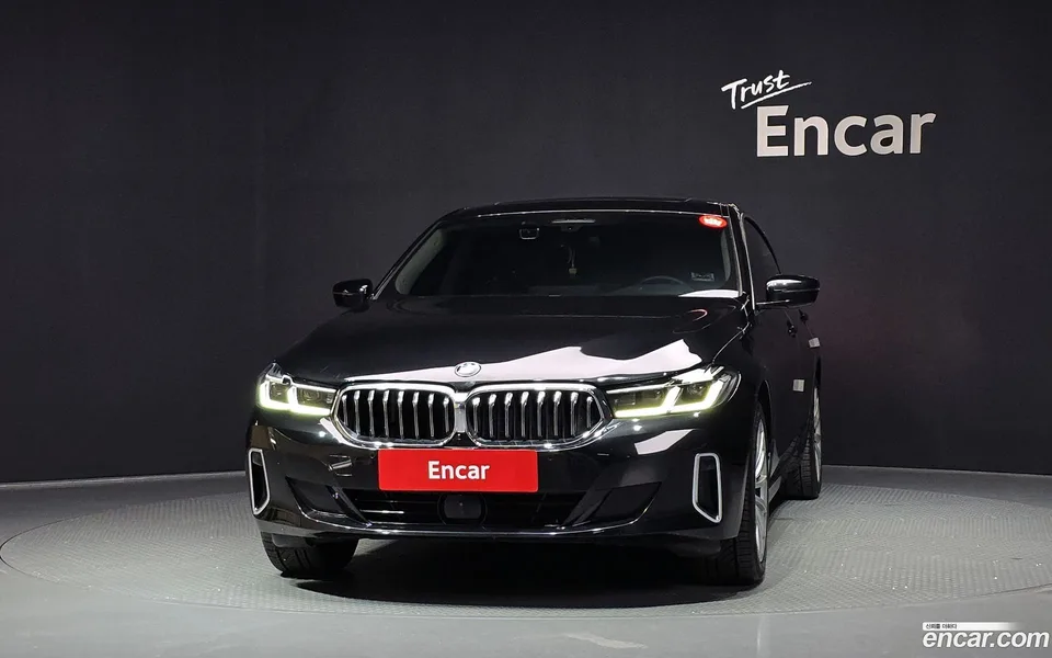 BMW 6 Series GT 620d xDrive 2022 — thumbnail 3
