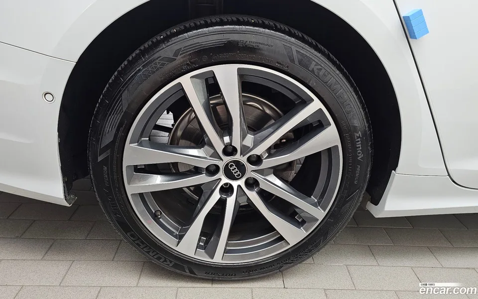 Audi A6 40 TDI 2023 — thumbnail 2
