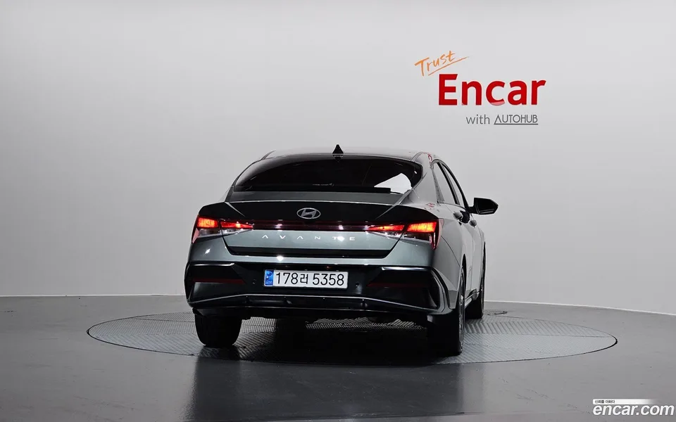 Hyundai Avante CN7 1.6 2023 — thumbnail 4