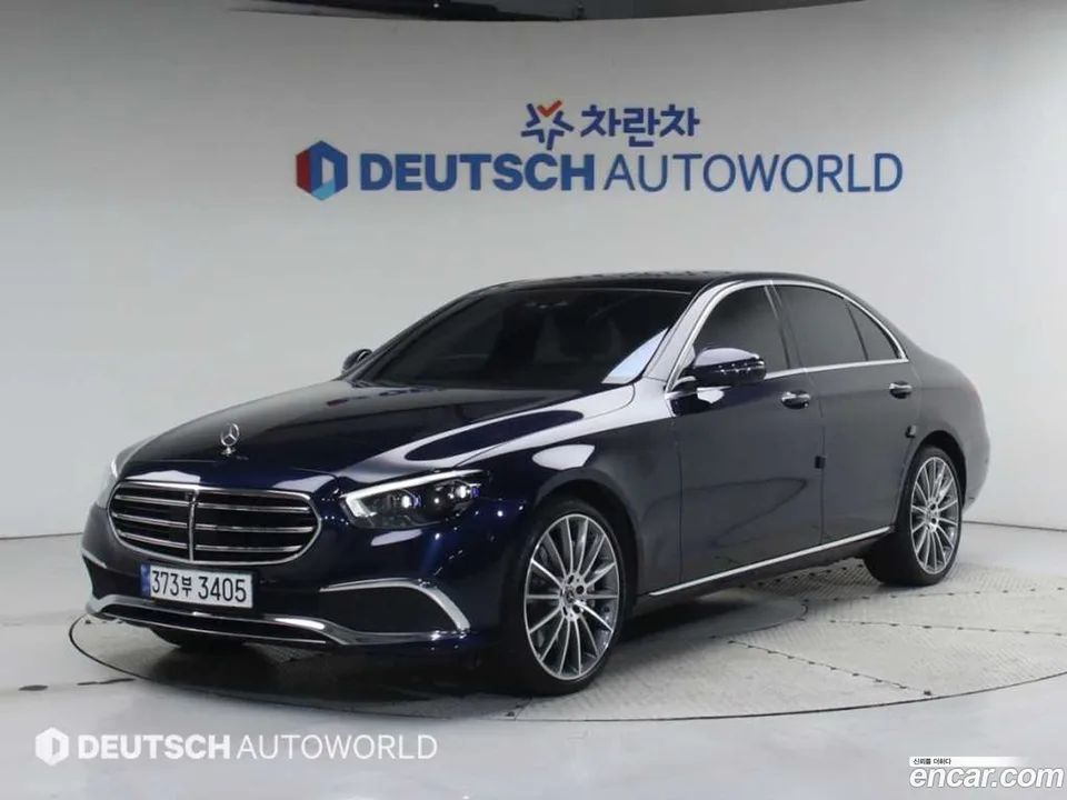 Mercedes-Benz E-Class E450 4MATIC 2023 — photo 1, buy with delivery to Moscow
