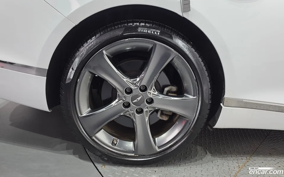 Genesis G80 2.5 AWD 2022 — thumbnail 2