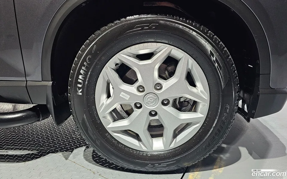KG Mobility Rexton Sports Khan 2.2 4WD 2023 — thumbnail 5