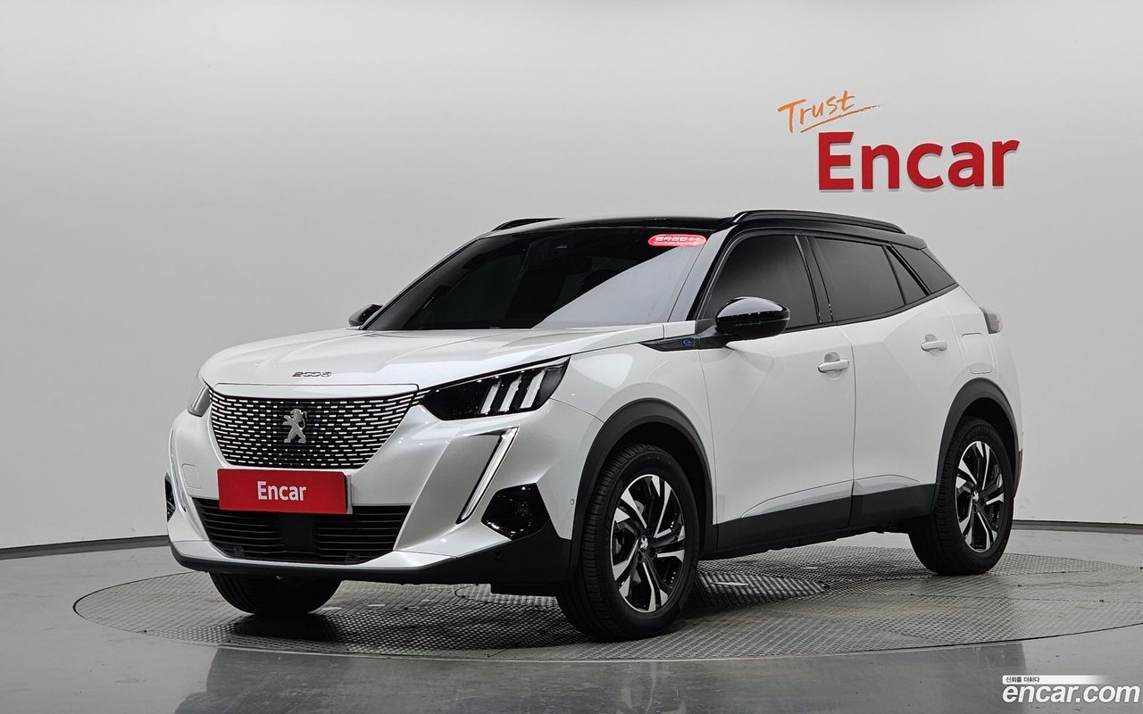 Peugeot e-2008 2023