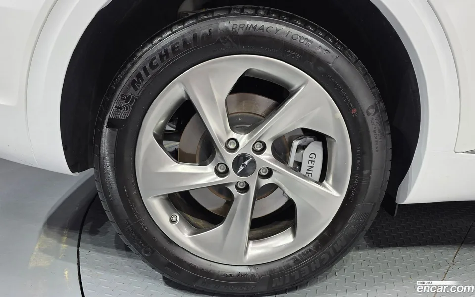 Genesis GV70 2.5T 2WD 2024 — thumbnail 5