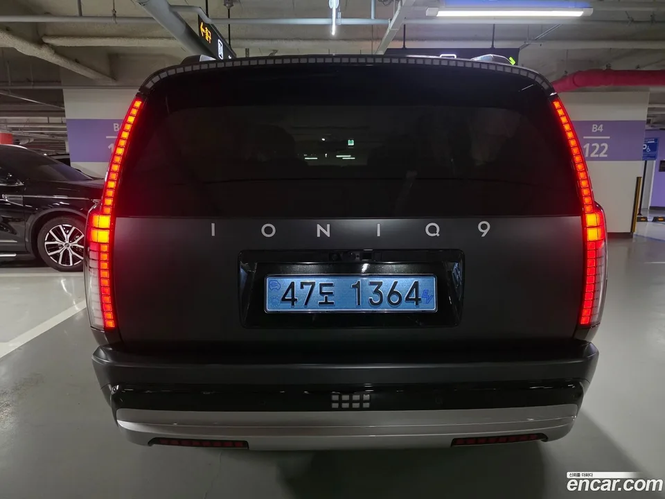 Hyundai Ioniq 9 AWD 2026 — thumbnail 2