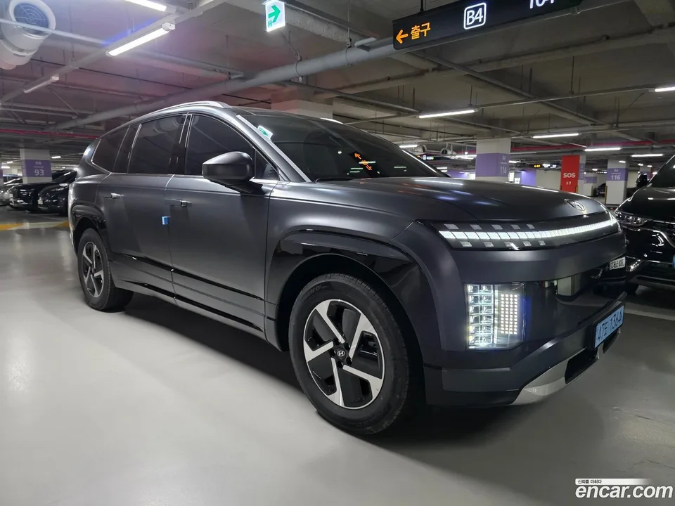 Hyundai Ioniq 9 AWD 2026 — thumbnail 3