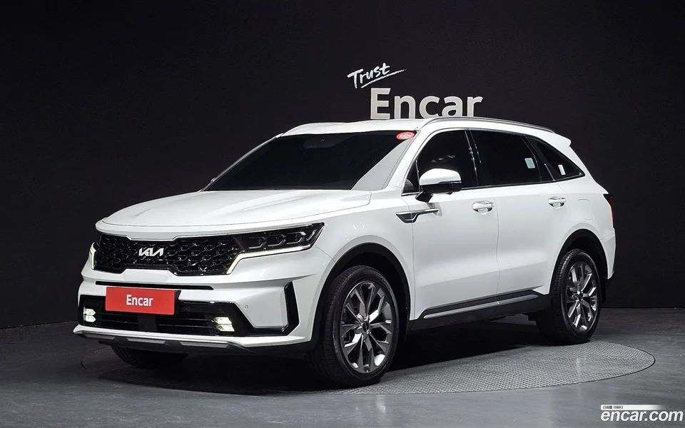 Kia Sorento 2.5T 4WD 2022 — photo 1, buy with delivery to Moscow