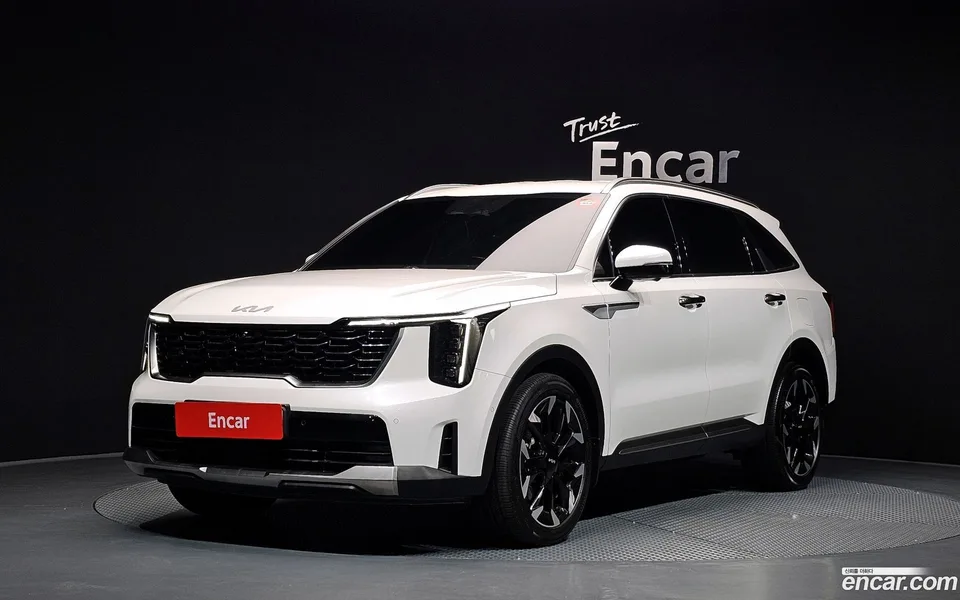 Kia Sorento 2.2 2WD 2023 — photo 1, buy with delivery to Moscow