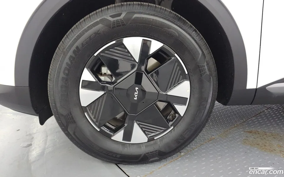 Kia Sportage Hybrid HEV 1.6 2WD 2025 — thumbnail 2