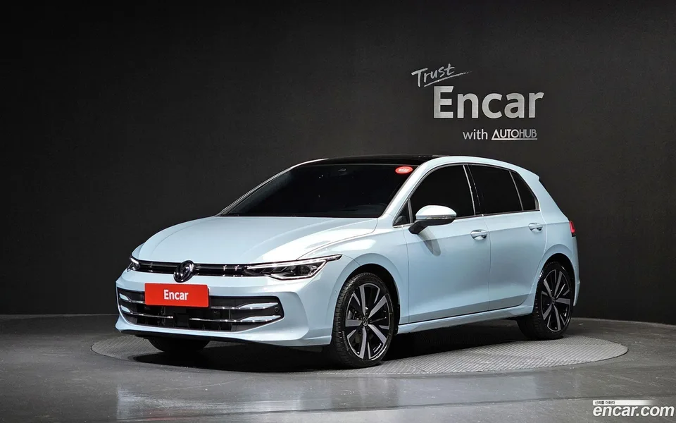 Volkswagen Golf 2.0 TDI 2025 — photo 1, buy with delivery to Moscow