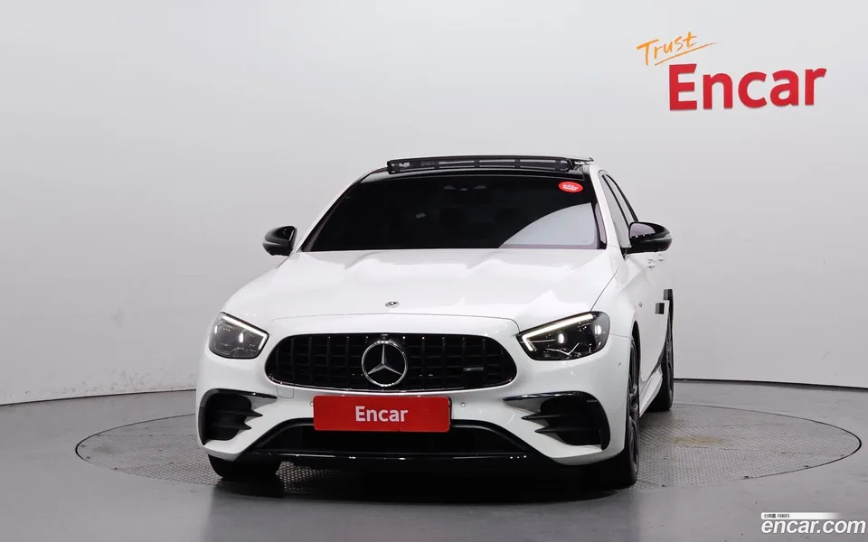 Mercedes-Benz E-Class E53 AMG 4MATIC+ 2023 — thumbnail 3