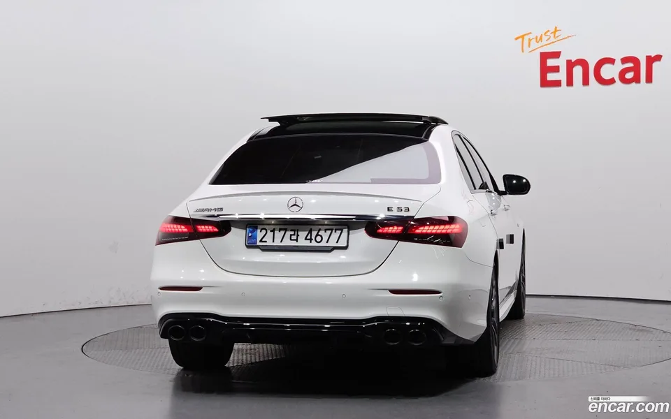 Mercedes-Benz E-Class E53 AMG 4MATIC+ 2023 — thumbnail 4