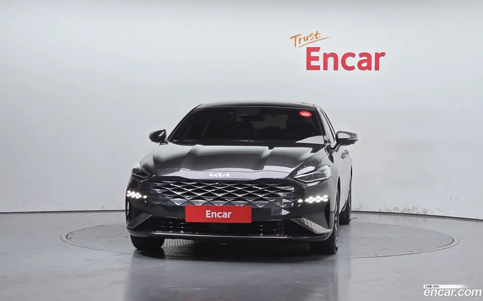 Kia K8 Hybrid 2022 — thumbnail 3