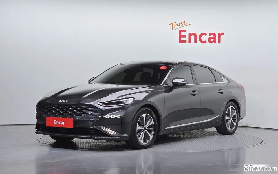 Kia K8 Hybrid 2022 — photo 1, buy with delivery to Moscow
