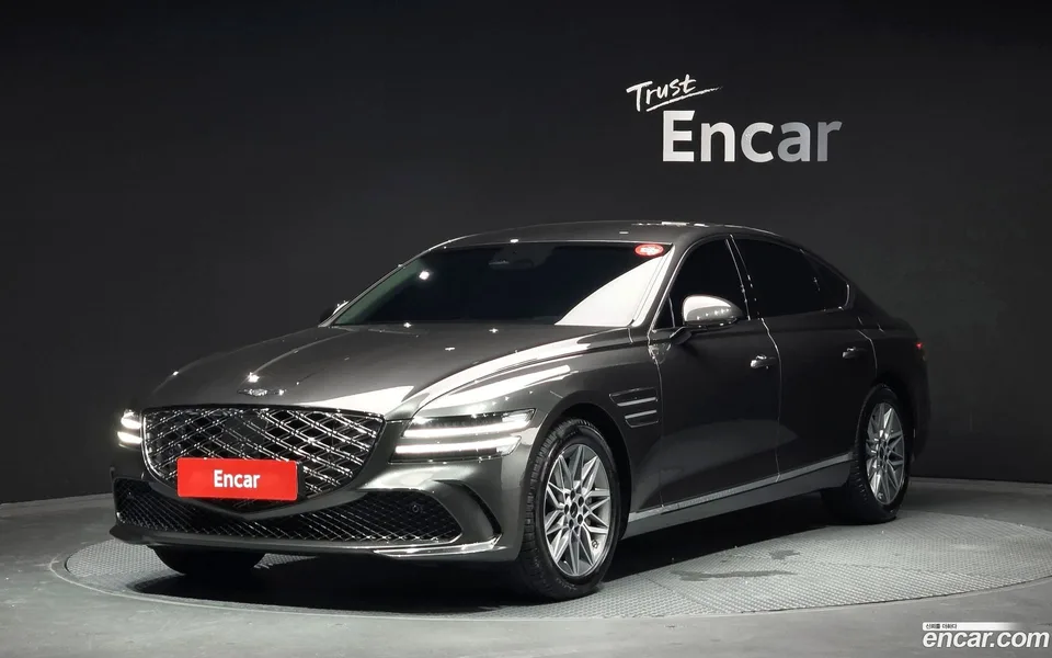 Genesis G80 2.5 2WD 2026 — photo 1, buy with delivery to Moscow