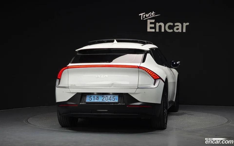 Kia EV6 4WD 2022 — thumbnail 4
