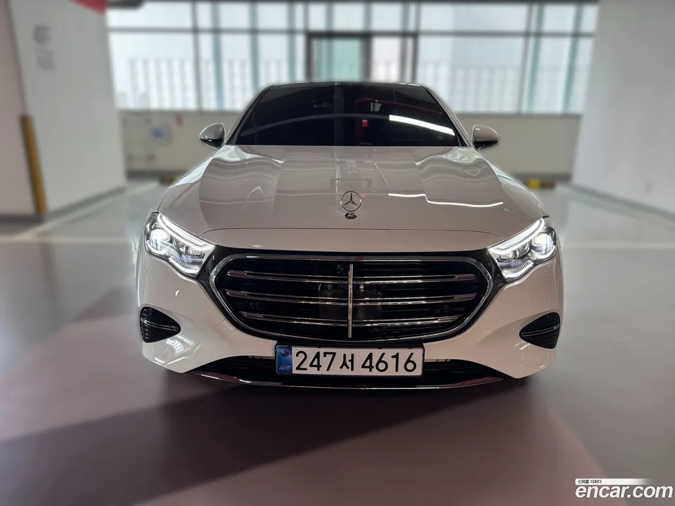 Mercedes-Benz E-Class E300 4MATIC 2025 — photo 1, buy with delivery to Moscow