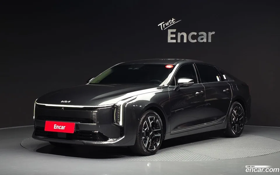Kia K8 Hybrid 2024 — photo 1, buy with delivery to Moscow