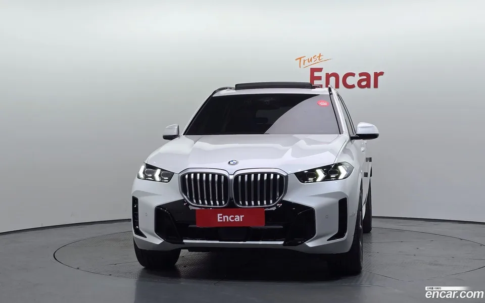 BMW X5 xDrive 40i M 2024 — миниатюра 3