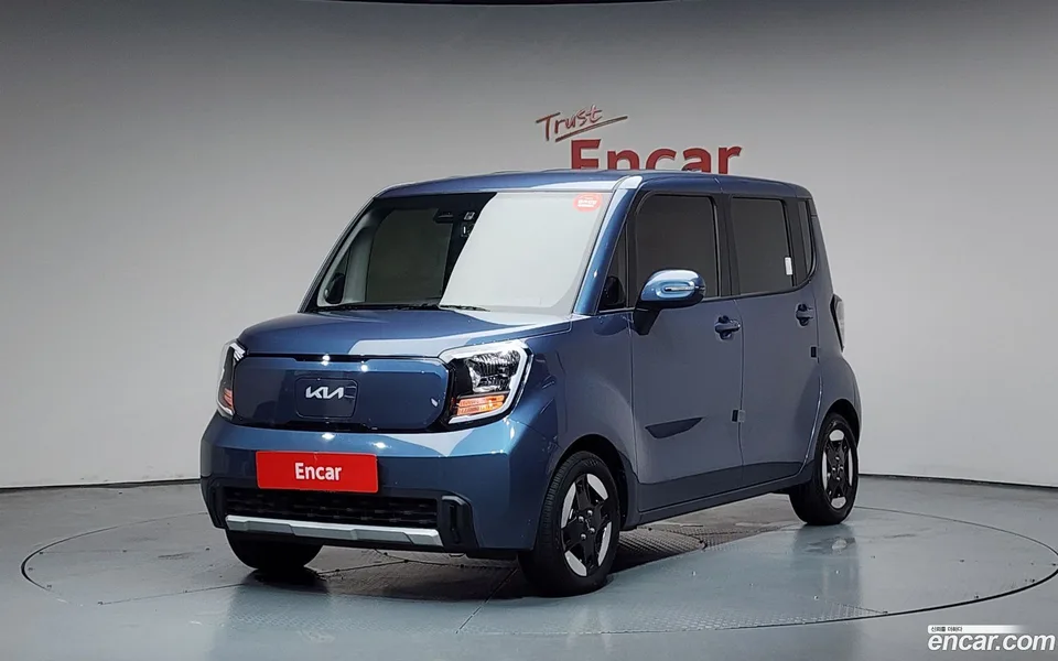 Kia Ray EV 2024 — photo 1, buy with delivery to Moscow
