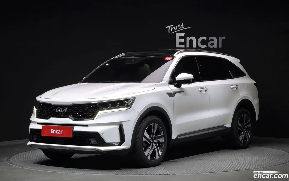 Kia Sorento HEV 1.6 2WD 2023 — photo 1, buy with delivery to Moscow