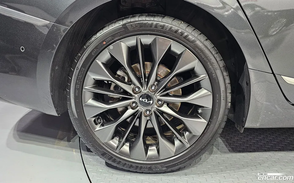 Kia K8 2.5 2WD 2024 — thumbnail 5