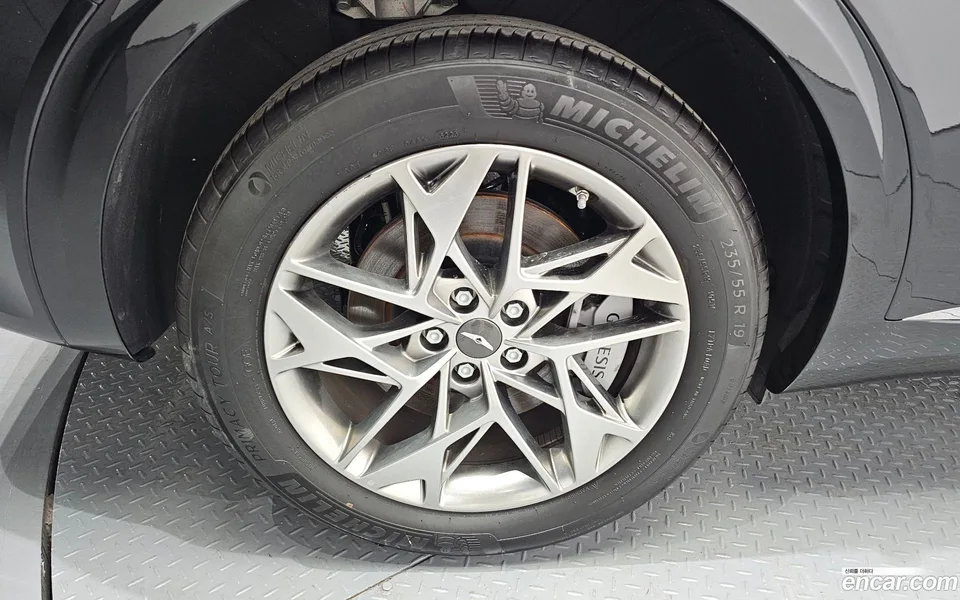 Genesis GV70 2.5T AWD 2023 — thumbnail 2