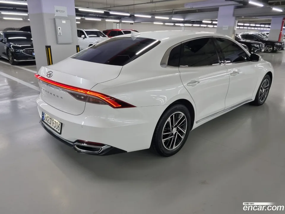 Hyundai Grandeur IG 3.0 LPi () 2022 — thumbnail 3