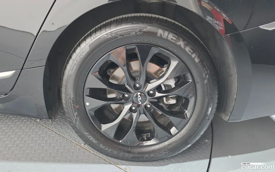 Kia K8 3.5 LPG 2WD 2024 — thumbnail 2