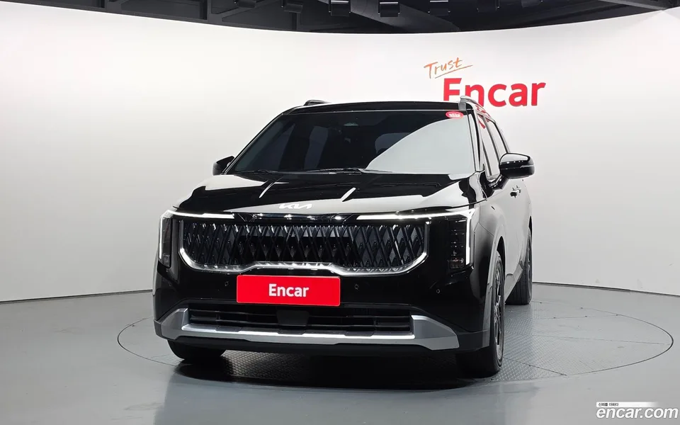 Kia Carnival 9 2024 — thumbnail 3