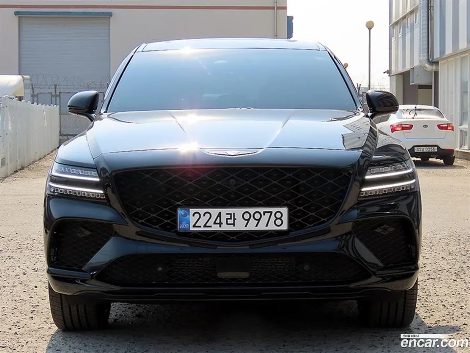 Genesis GV80 Coupe 3.5T AWD 2025 — photo 1, buy with delivery to Moscow