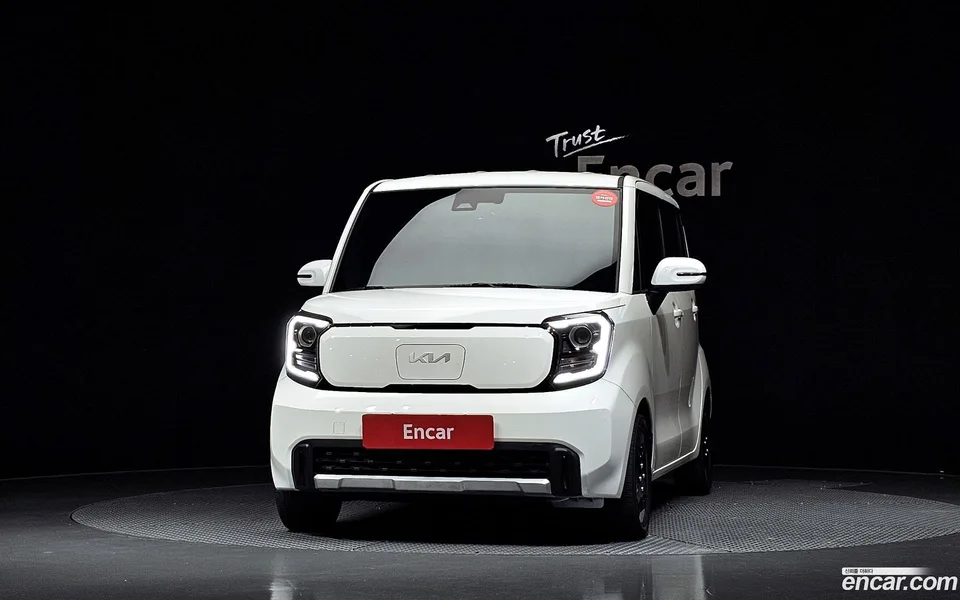 Kia Ray EV 2023 — thumbnail 3