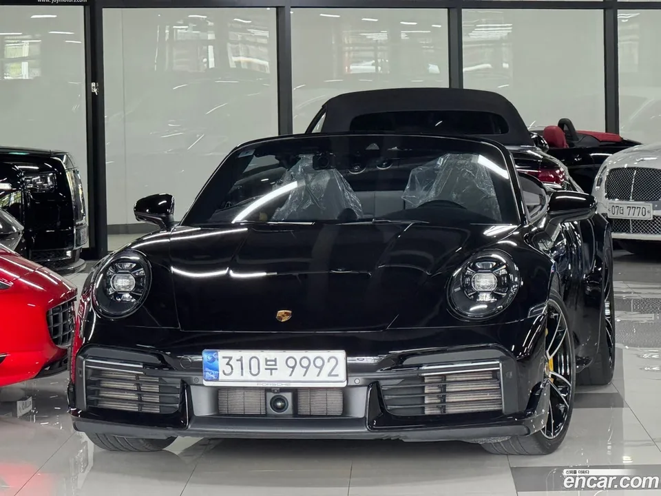 Porsche 911 (992) S 2023 — photo 1, buy with delivery to Moscow