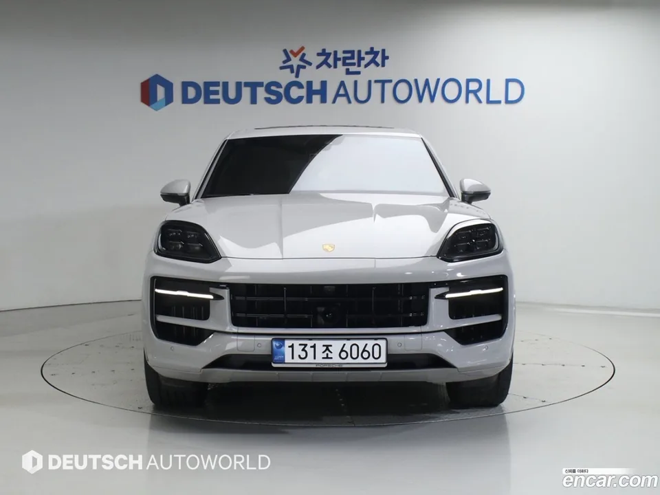 Porsche Cayenne 3.0 2024 — thumbnail 3