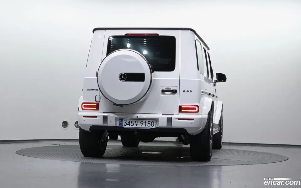 Mercedes-Benz G-Class AMG G63 2025 — thumbnail 4