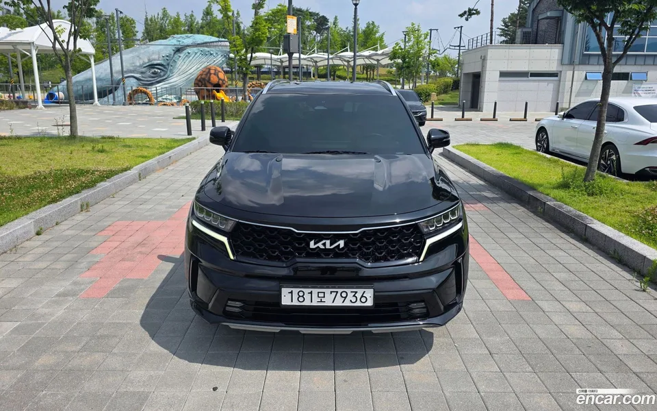 Kia Sorento HEV 1.6 2WD 2022 — photo 1, buy with delivery to Moscow
