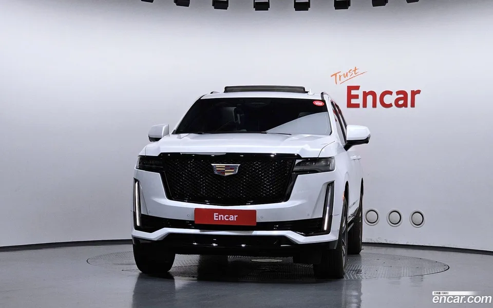 Cadillac Escalade 6.2 2023 — миниатюра 3
