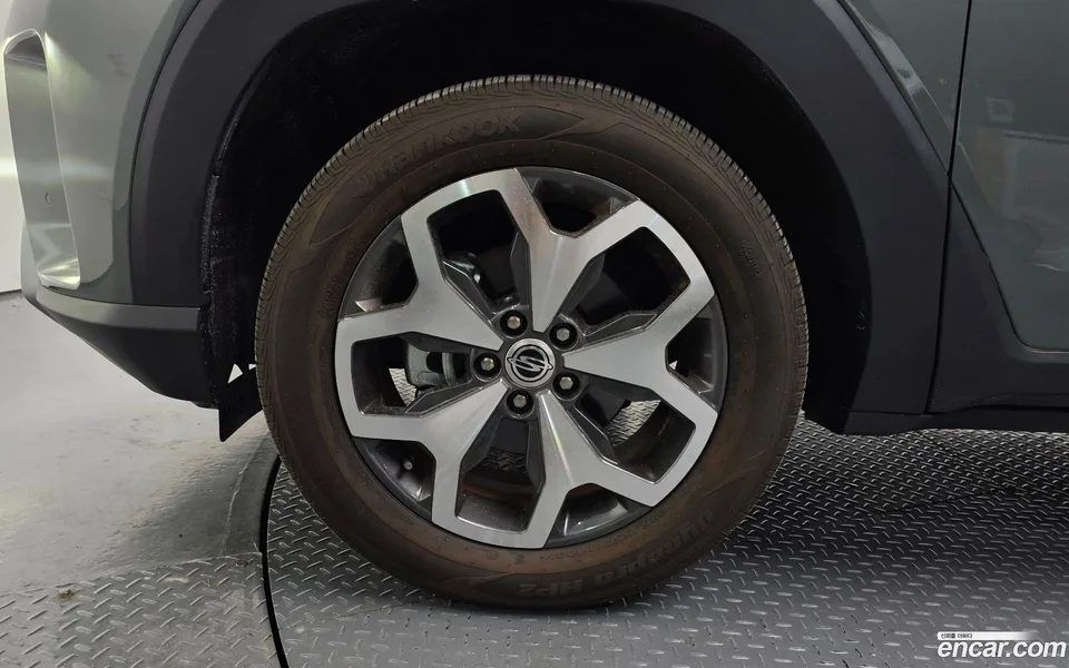 KG Mobility Torres 1.5 2WD 2022 — thumbnail 5