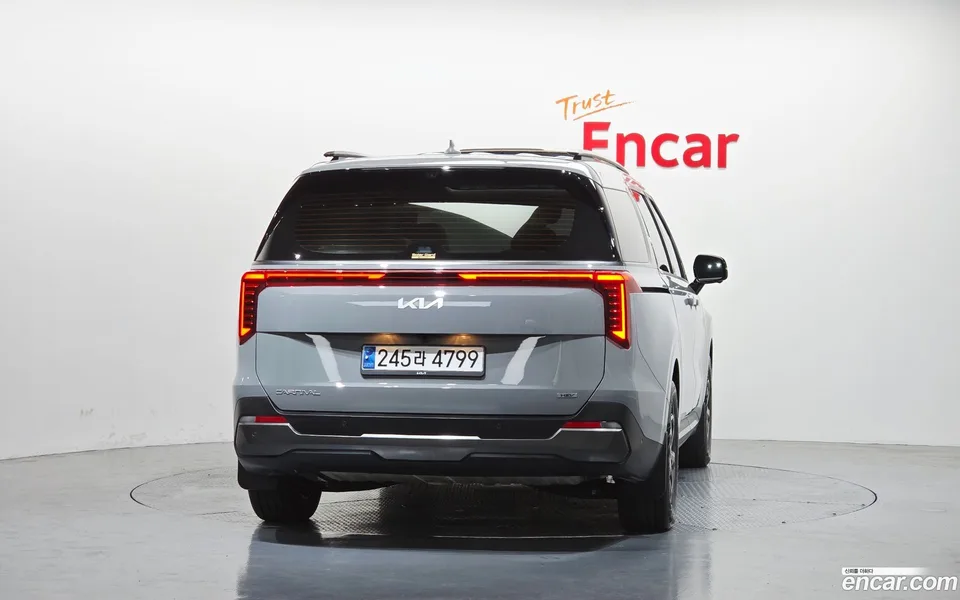 Kia Carnival HEV 9 2024 — thumbnail 4