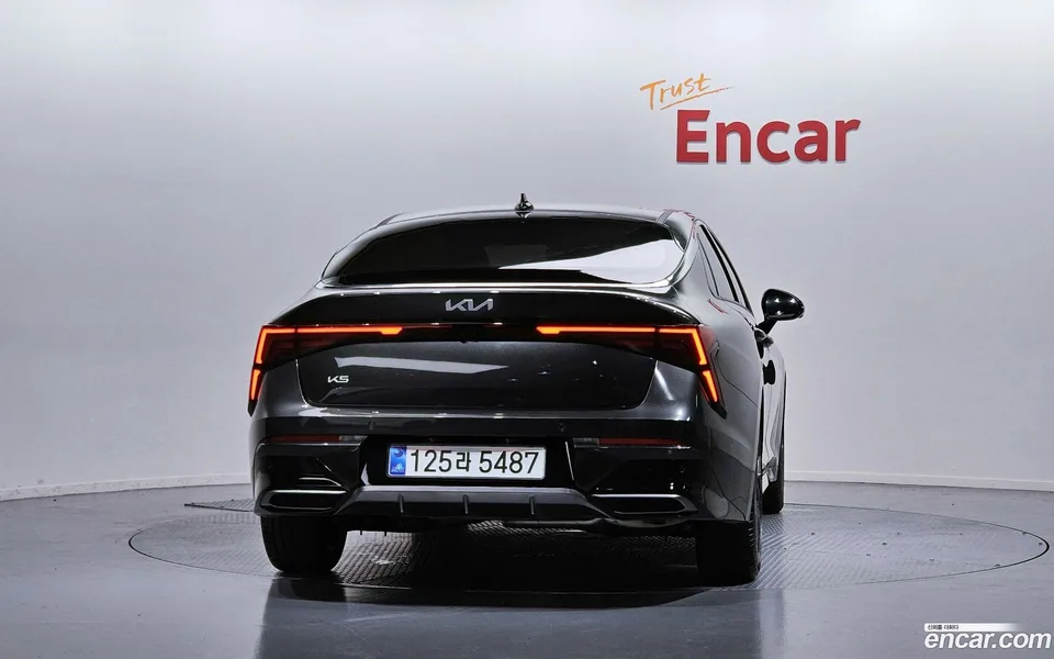 Kia K5 2.0 2025 — thumbnail 4