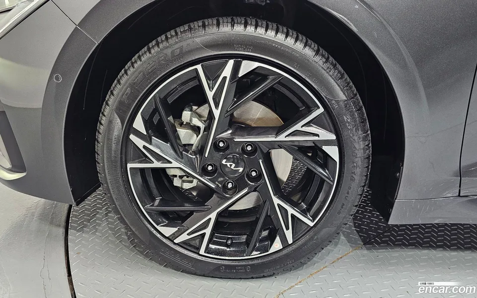 Kia K5 2.0 2025 — thumbnail 5