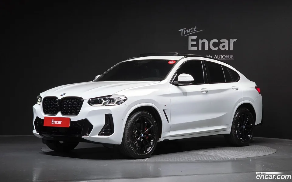 BMW X4 xDrive20i M 2025 — photo 1, buy with delivery to Moscow