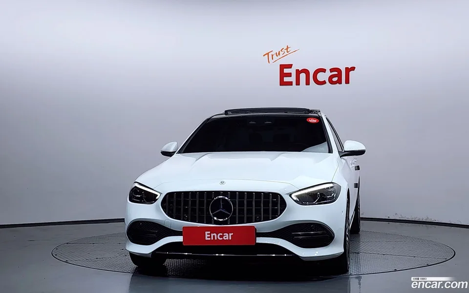 Mercedes-Benz C-Class C300 4MATIC 2024 — thumbnail 3
