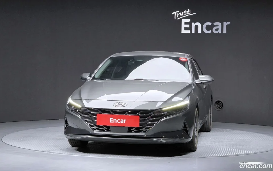 Hyundai Avante Hybrid 2023 — thumbnail 3