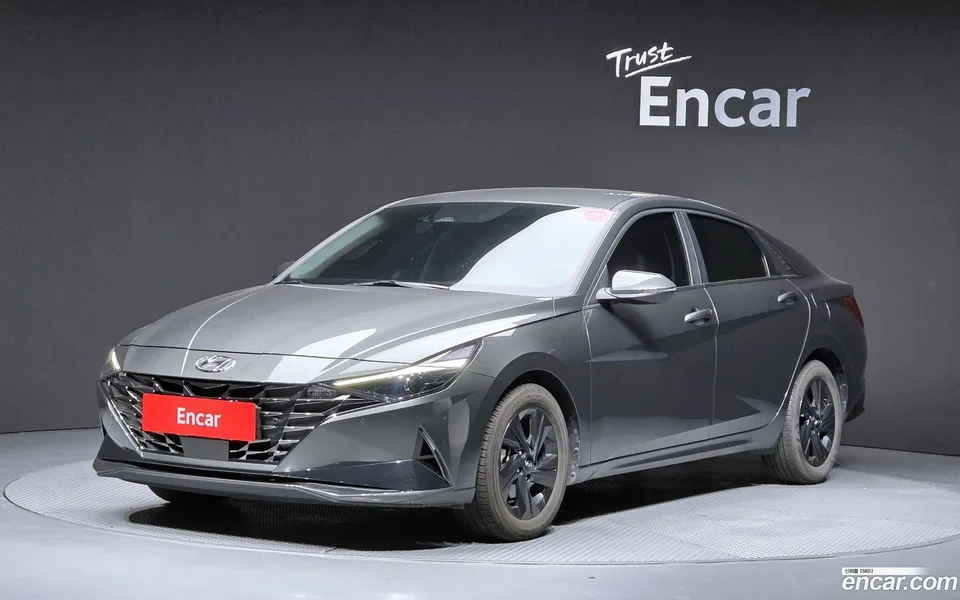 Hyundai Avante Hybrid 2023 — photo 1, buy with delivery to Moscow