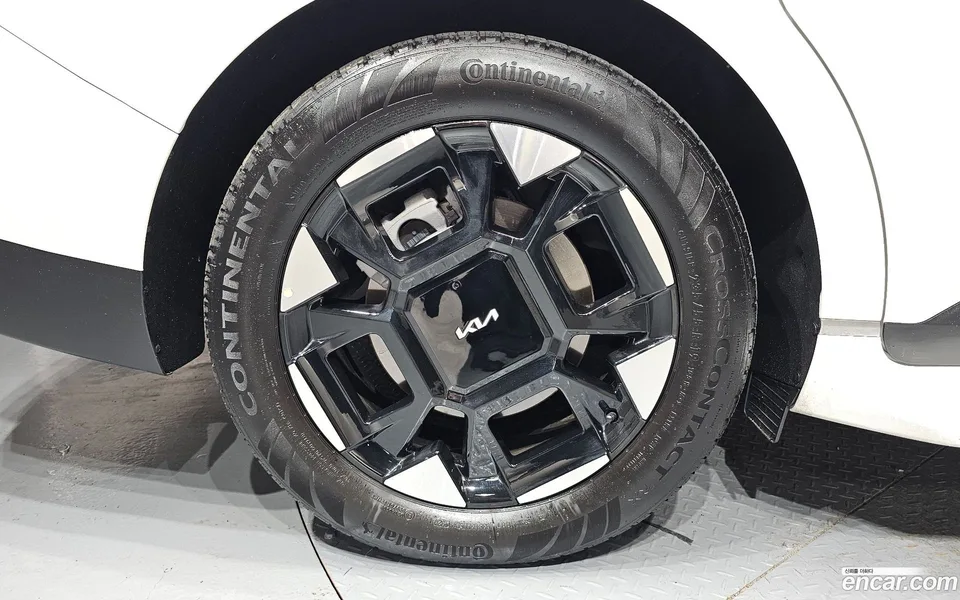 Kia Carnival 9 2024 — thumbnail 5