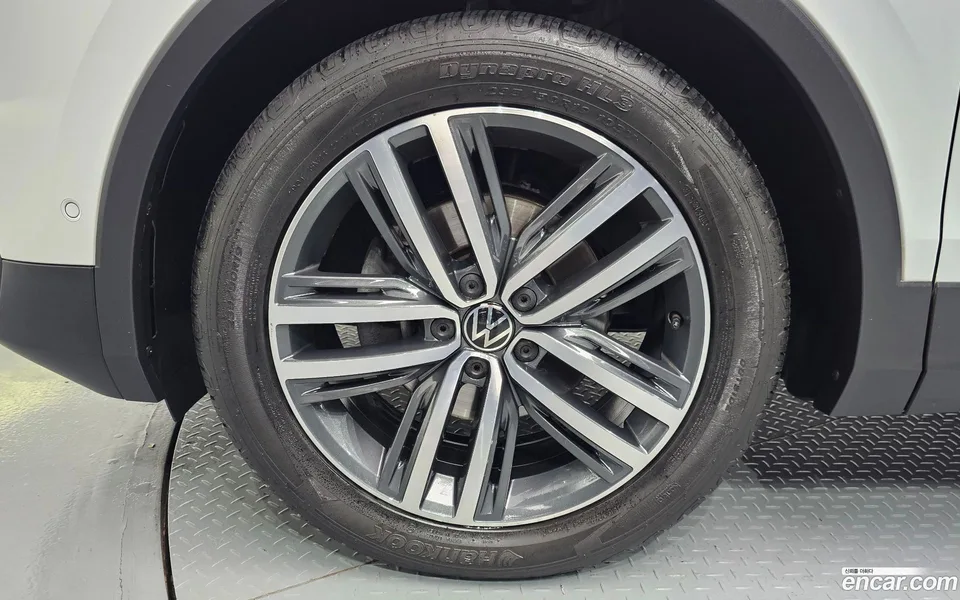 Volkswagen Tiguan 2.0 TDI 2022 — thumbnail 2