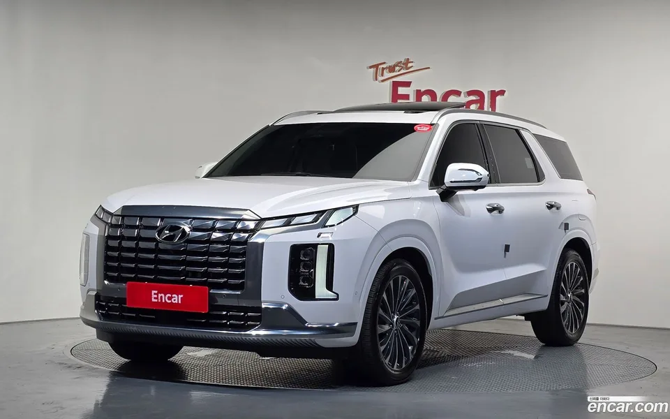 Hyundai Palisade 3.8 4WD 2023 — photo 1, buy with delivery to Moscow